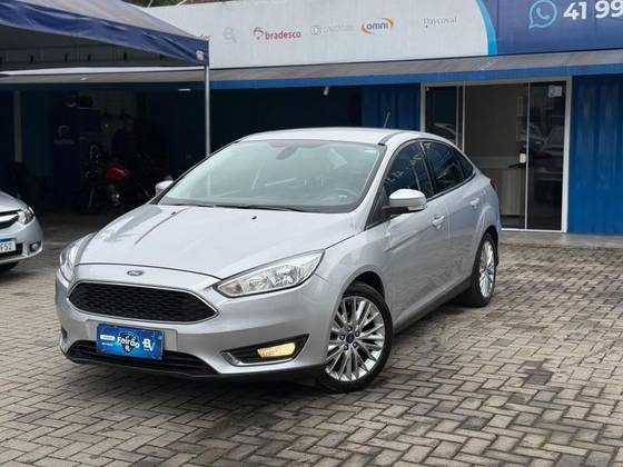 FORD FOCUS 2.0 SE PLUS 16V FLEX 4P POWERSHIFT FORD FOCUS 2.0 SE PLUS 16V FLEX 4P POWERSHIFT
